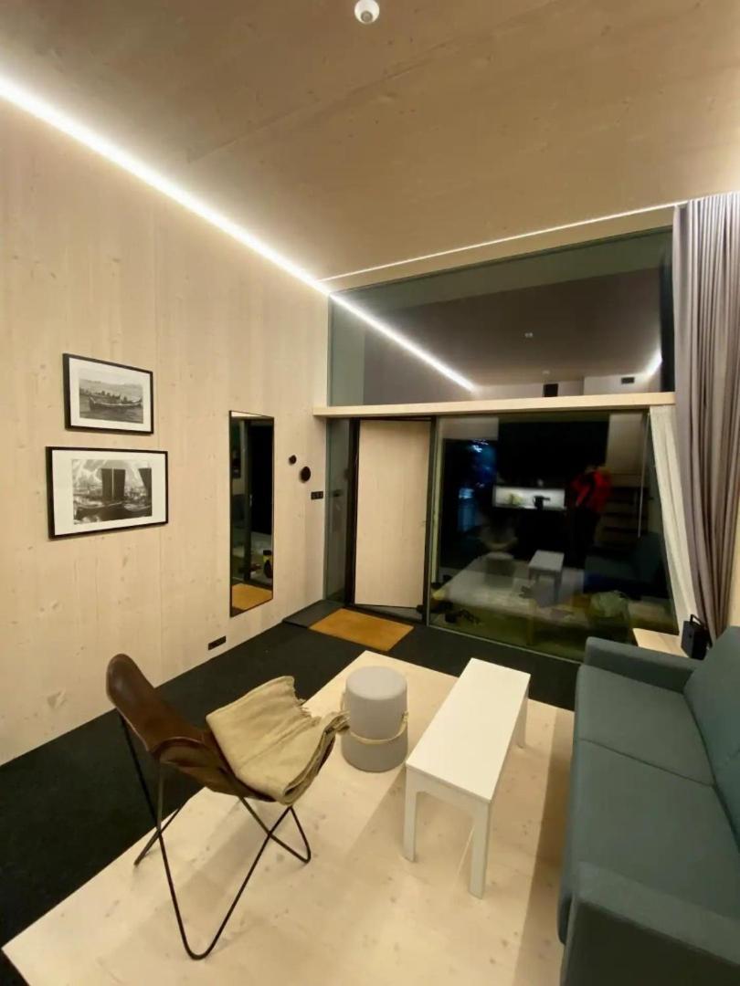 Oceanview Mini-House - Stunning Views Apartment รัมบาร์ก ภายนอก รูปภาพ