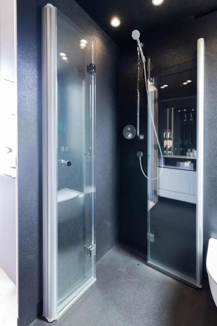 Oceanview Mini-House - Stunning Views Apartment รัมบาร์ก ภายนอก รูปภาพ